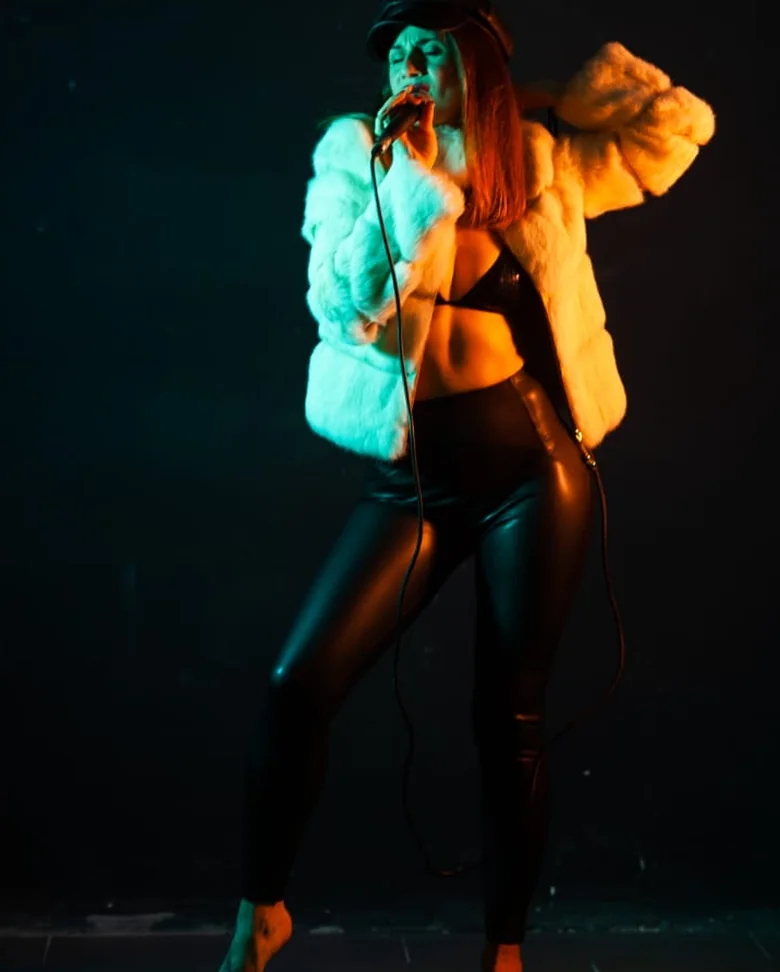 MILLA dal vivo sul palco
